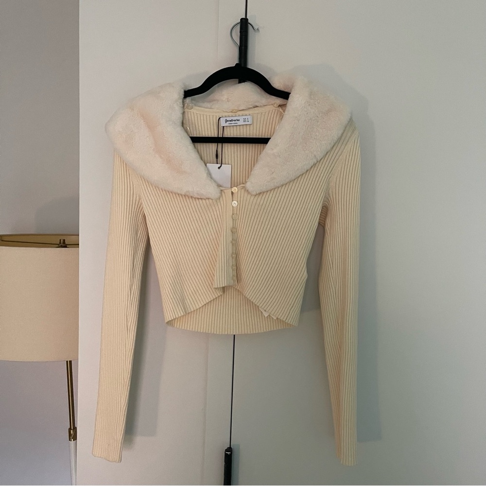Stradivarius Cream Cardigan with Plush Collar
